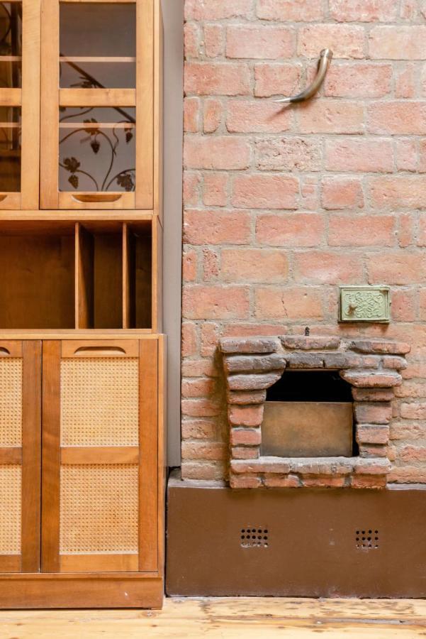 Lovely Dulcet Loft In Center Of Rustaveli Tbilisi Exterior foto