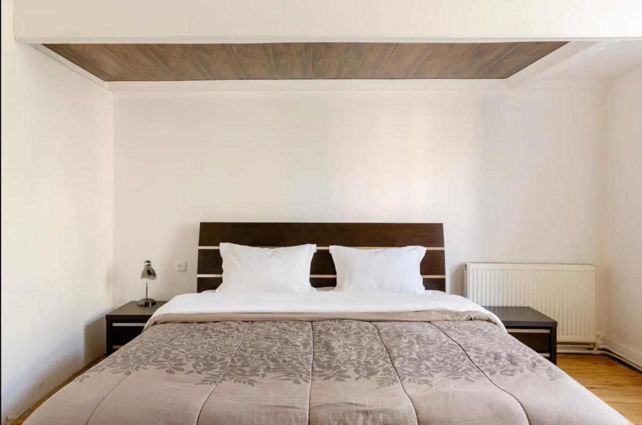 Lovely Dulcet Loft In Center Of Rustaveli Tbilisi Exterior foto
